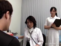 Horny nurses sucking a dick in FFM threesome in the Hospital