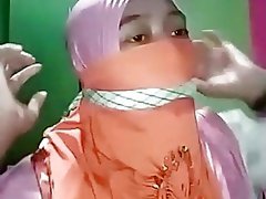 Self gagging Indonesian with mask
