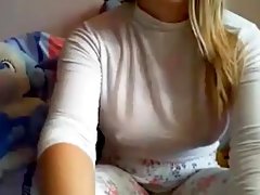 college girl in pyjama masturbating